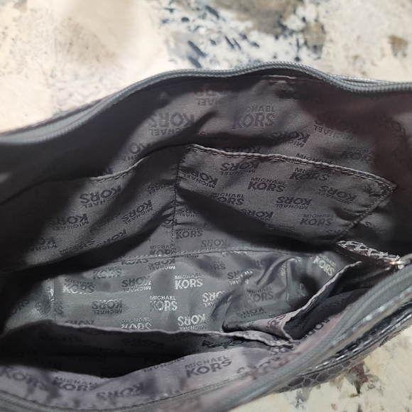 Michael Kors Grey/Black Python Embossed Leather Bag Purse Luxury Closet EUC - Picture 7 of 7